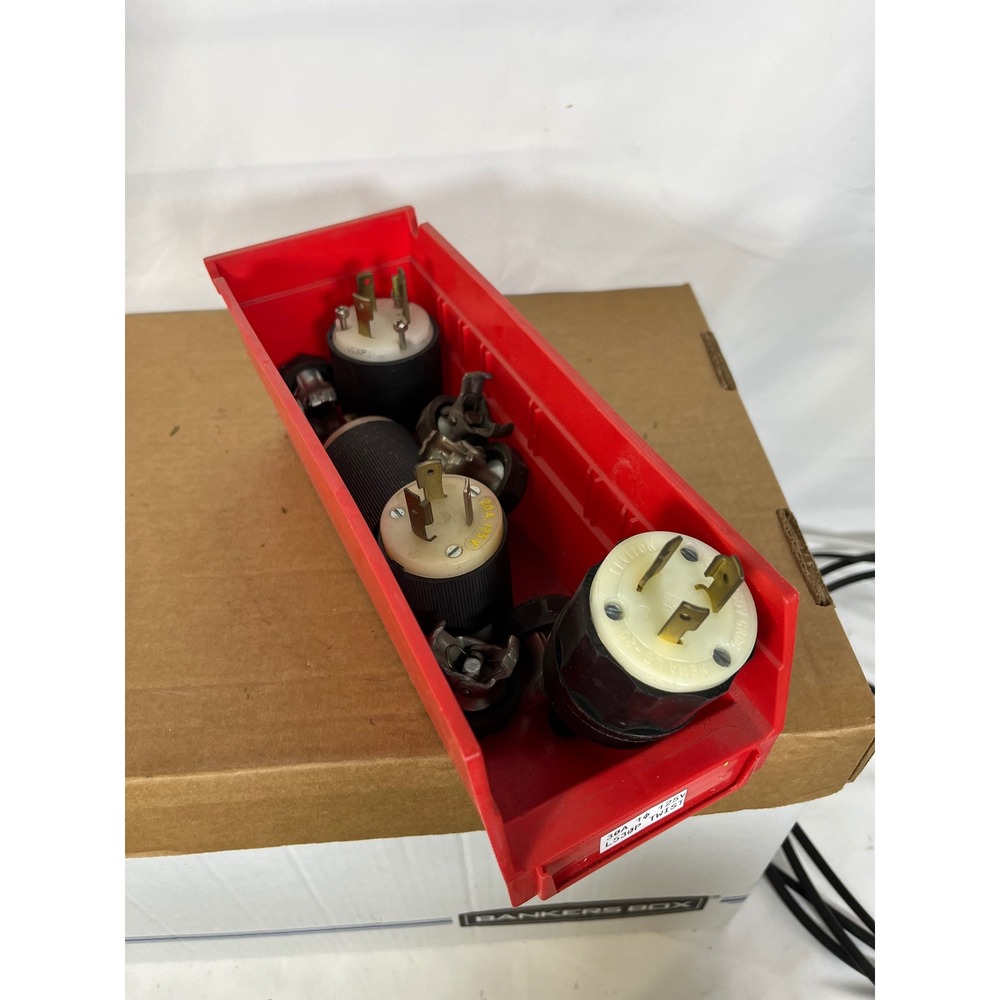 Lot of Industrial Twist Lock Power‎ Plugs NEMA L5-30P 20A 125V Connectors